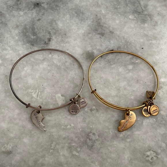Alex and Ani Best Friend Bracelet Set - Picture 1 of 7